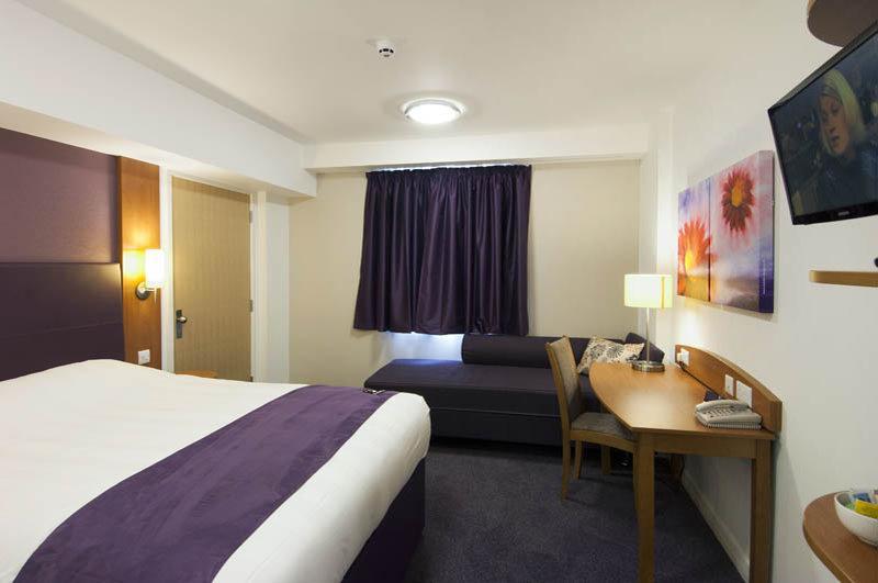 Premier Inn London Ilford Exteriér fotografie