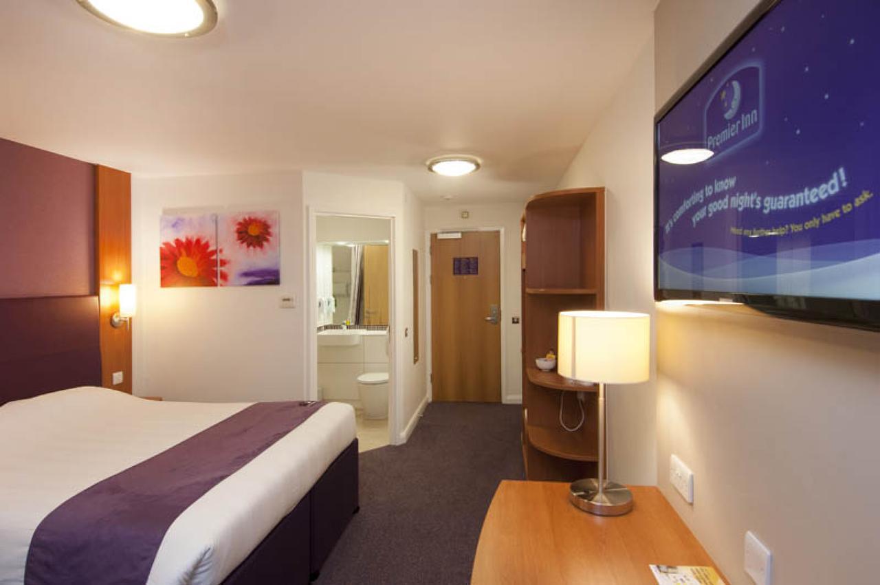 Premier Inn London Ilford Exteriér fotografie