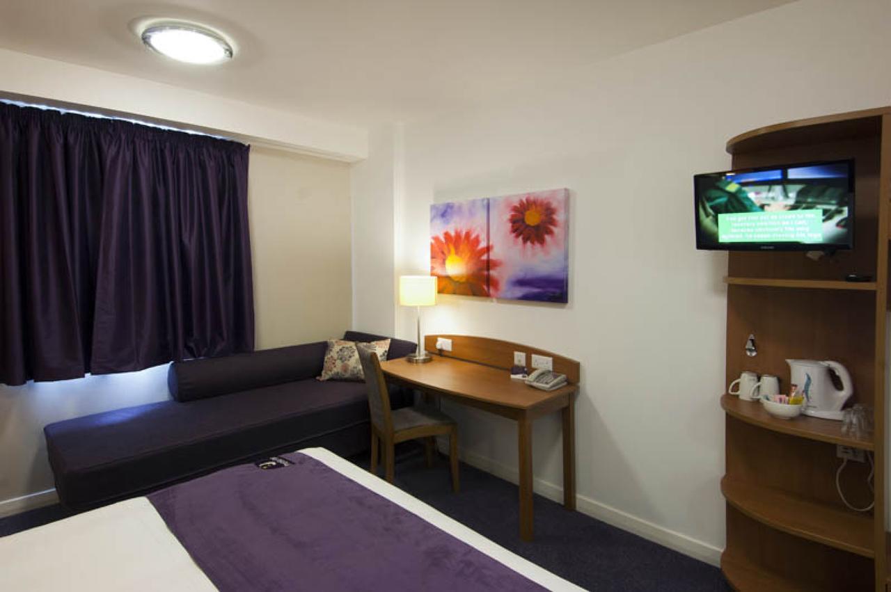 Premier Inn London Ilford Exteriér fotografie